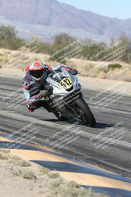 media/Dec-04-2025-Racers Edge (Thu) [[5ebc9f124d]]/3-B Group/3-Session 2 (Turn 7 Inside)/